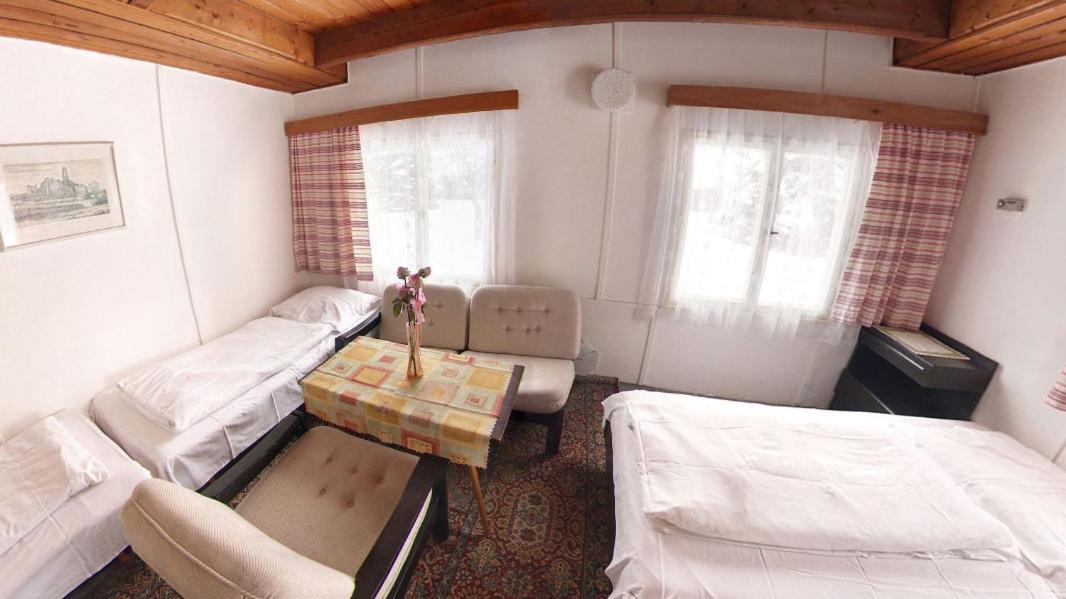 Bungalovy Roznov Villa Rožnov pod Radhoštěm Esterno foto