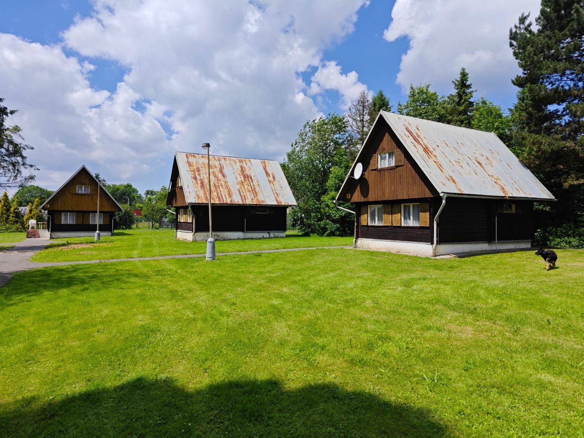 Bungalovy Roznov Villa Rožnov pod Radhoštěm Esterno foto